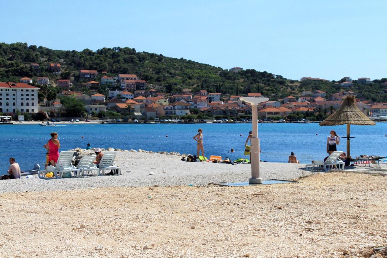 Triple Room Trogir 13102B المظهر الخارجي الصورة